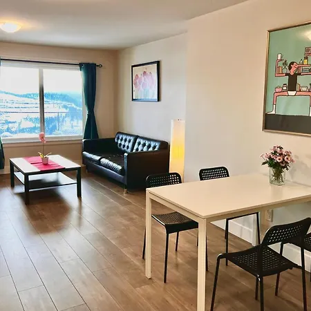 Kelowna New Lake View 2Bedrooms Close Big White Exterior photo